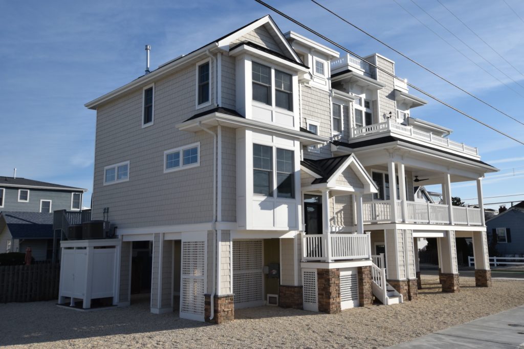 If you’re hoping to build a custom home on LBI in 2025 and are looking for some inspiration, our team at Stonehenge Building is ready to break down all of the design trends making waves this year!